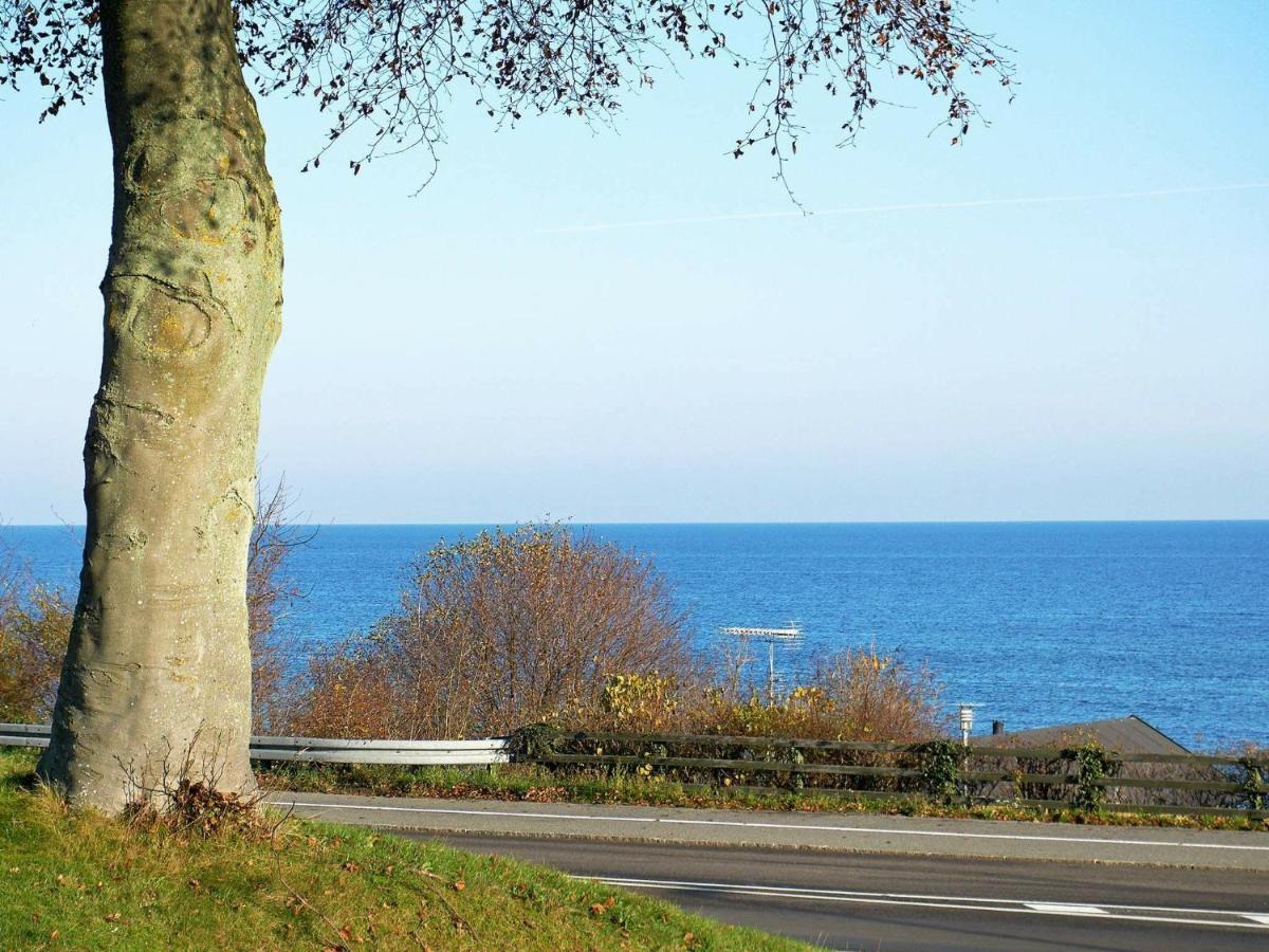 4 Person Holiday Home In Allinge エクステリア 写真